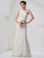 Abito da damigella avorio in chiffon, modello a colonna, monospalla, senza maniche, lungo fino a terra