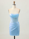 Robe bustier moulante en satin avec corset et laçage dans le dos pour bal de promo