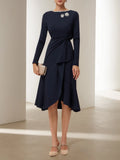 Abito midi blu navy a linea A con strass