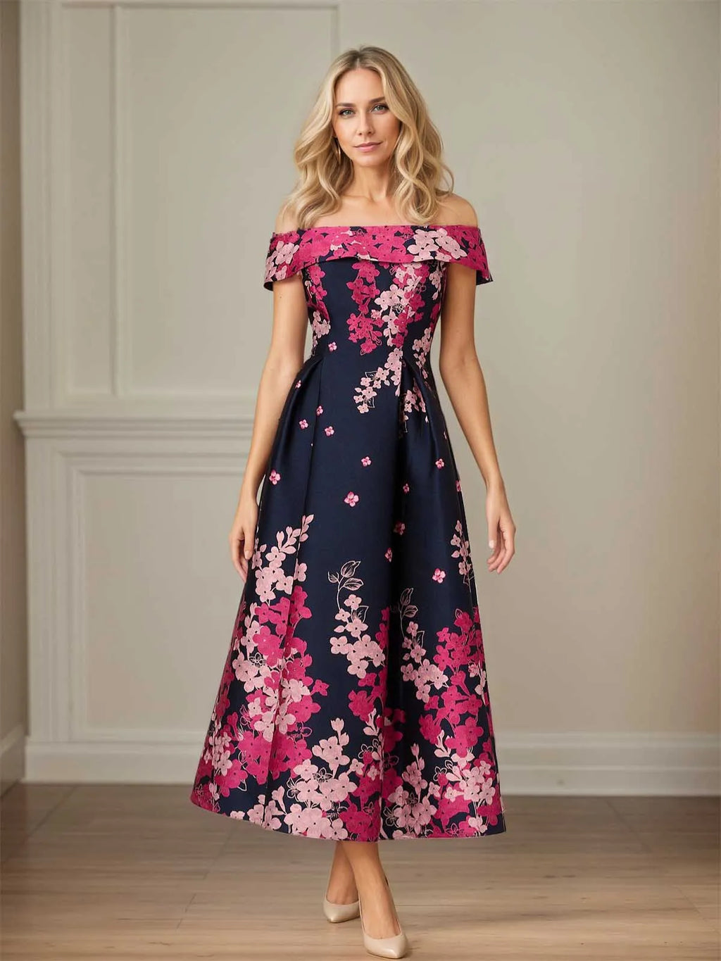 A-Linien schulterfreies knöchellanges Satin-Kleid mit floralem Muster, Mutter der Braut