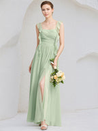 Abito da damigella verde menta in chiffon a linea A con scollo quadrato, senza maniche, lungo fino al pavimento con volant