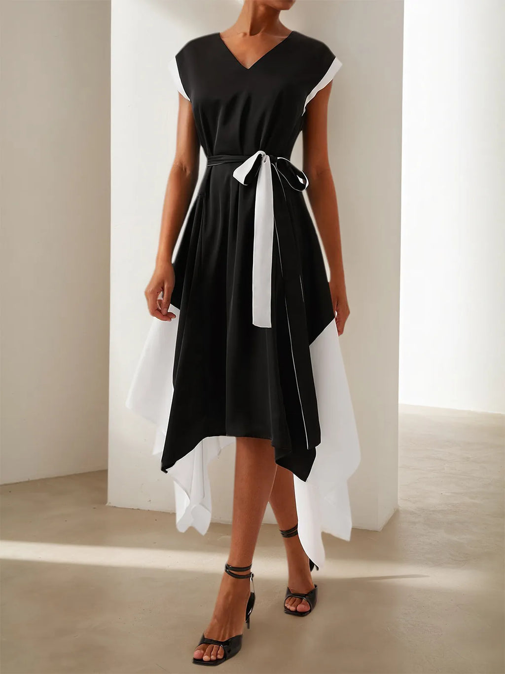 Black V Neck Short Sleeve Tie Waist A-line Midi Dress