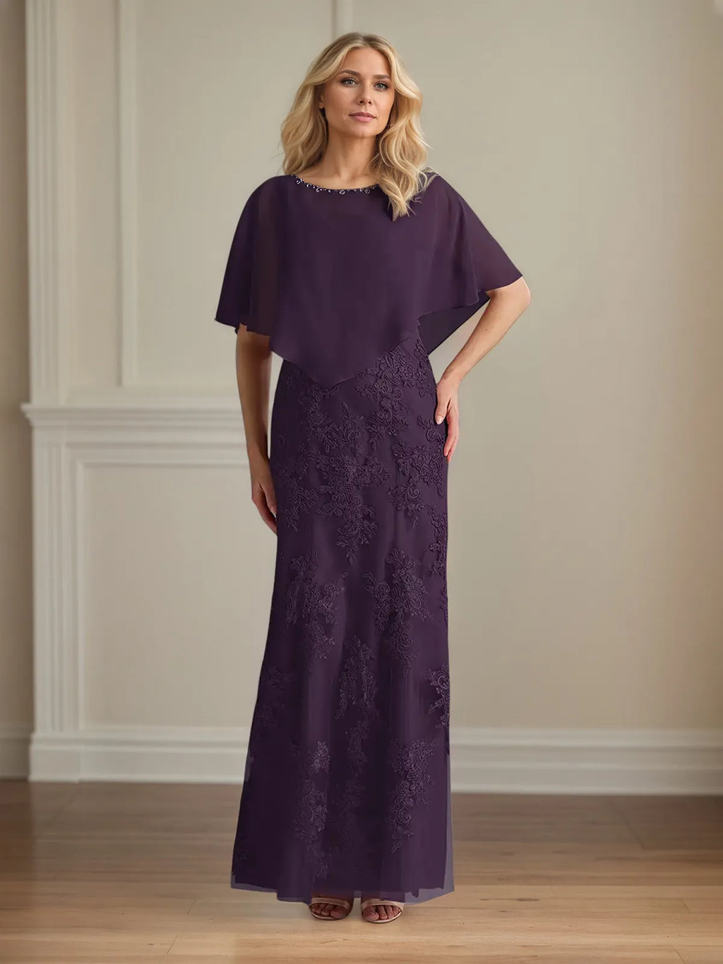Trompeten-/Meerjungfrauen-Chiffon-Kleid mit Rundhalsausschnitt, Cape-Ärmeln und bodenlang