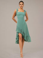 Abito verde a tubino/colonna in chiffon con scollo quadrato, senza maniche, asimmetrico con volant