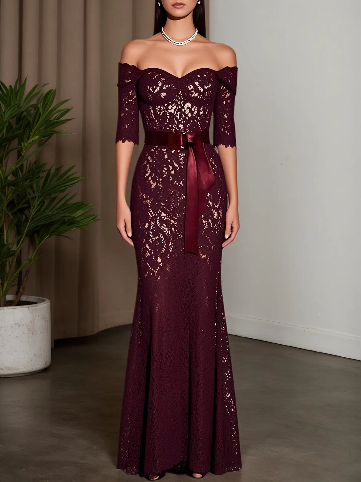 Vestido maxi vinho com renda, decote ombro a ombro e mangas três quartos