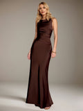 Robe de demoiselle d'honneur chocolat fourreau/colonne en satin sans manches longueur au sol col rond