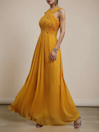 Robe maxi ligne A jaune en chiffon plissé à col croisé sans manches pour demoiselle d'honneur