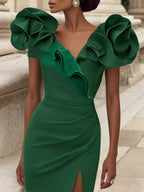 Vestido midi verde con escote en V y fruncido floral 3D ajustado
