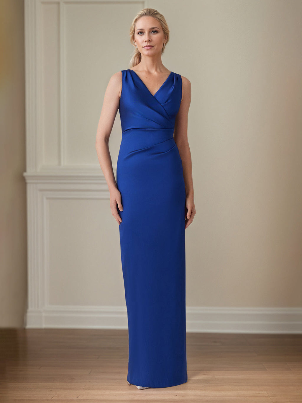 Robe longue mère de la mariée en satin saphir, fourreau/colonne, col en V