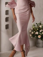 Vestido maxi sirena rosa con mangas campana con volantes y escote en V