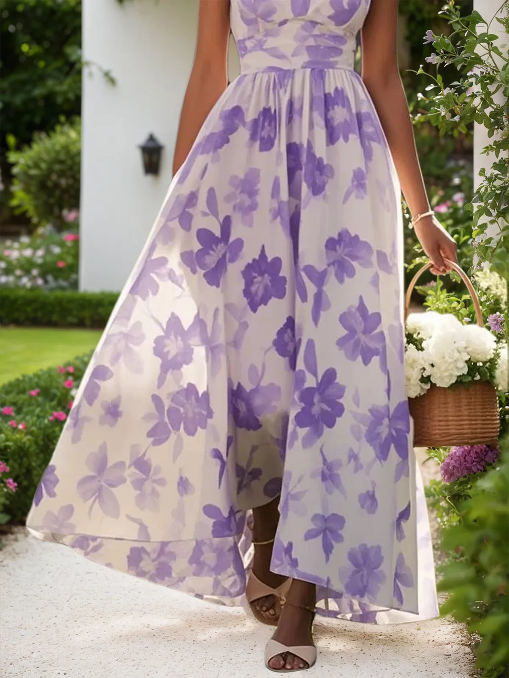 Vestido maxi línea A de gasa con flores lavanda púrpura, escote en V y sin mangas