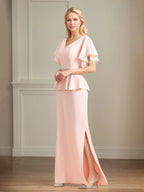 Vestido largo de madre de la novia de gasa con escote en V, mangas cortas y volantes plisados