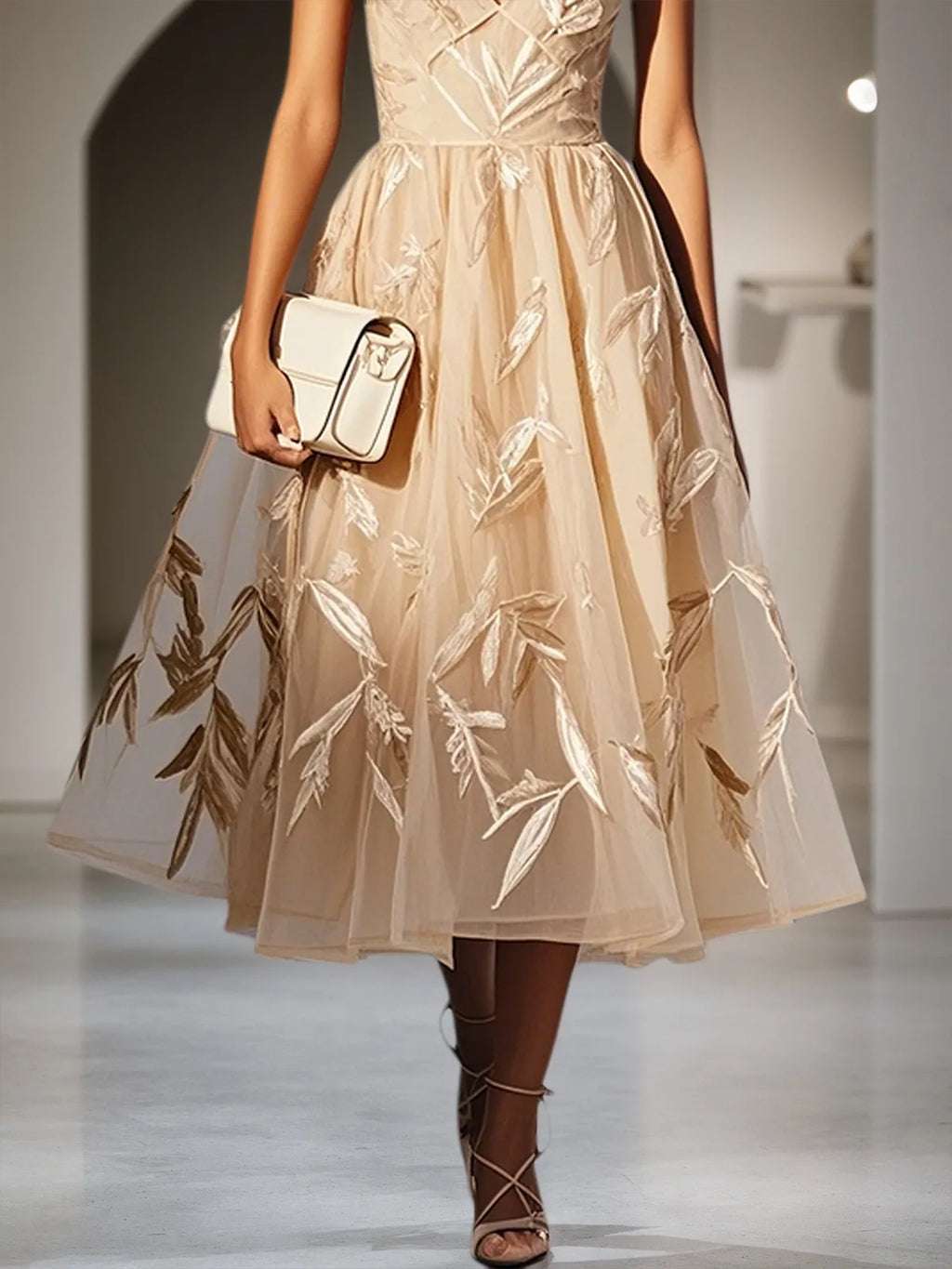 Vestido Midi Clássico Bege com Decote V, Sem Mangas, Linha A e Flores 3D