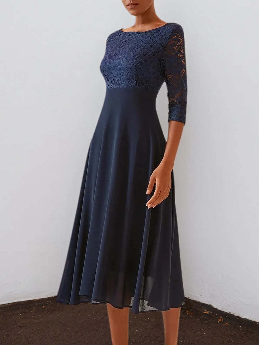 Bläulich-lila Spitzen-Chiffon Kleid mit Rundhalsausschnitt, halben Ärmeln, A-Linie, Midi-Länge