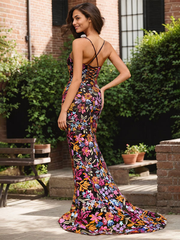 Abito lungo da ballo a sirena nero con fiori, corsetto e scollo a V con spacco e paillettes