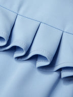 Vestido midi azul claro, peplum clássico, alças finas, evasê