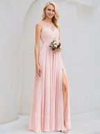 Abito da damigella rosa tenue a linea A con scollo rotondo, pizzo e chiffon lungo fino a terra