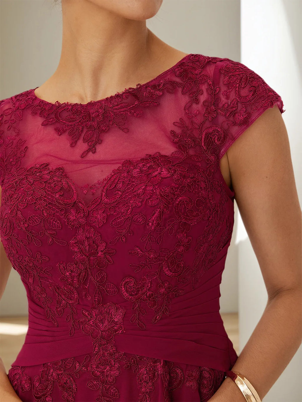 Red Lace Chiffon Crew Neck Cap Sleeve A-Line Maxi Dress