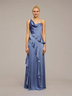 Schieferblaues Etuikleid/Säulenkleid aus Satin, asymmetrisch, ärmellos, bodenlang mit Rüschen