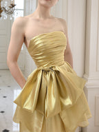 A-Linien trägerloses, gerades, kurzes Homecoming-Kleid mit Schleife