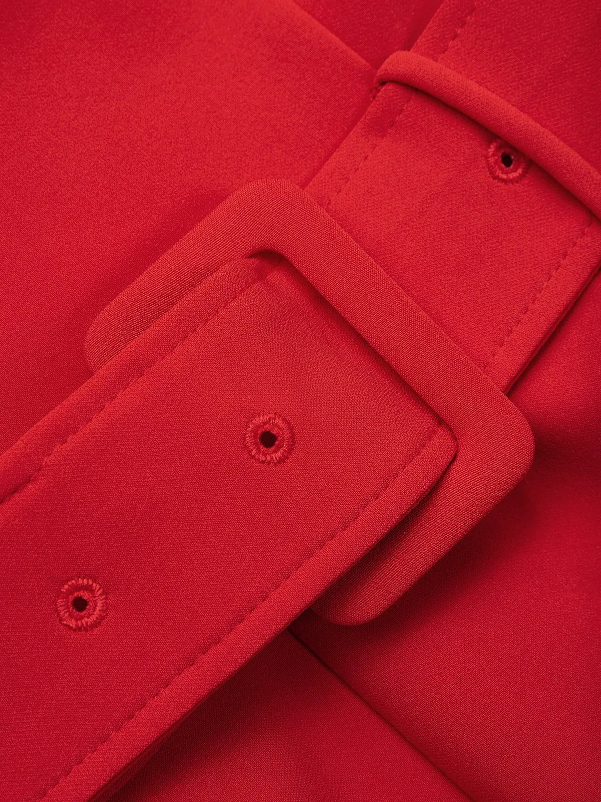 Abito midi rosso con scollo quadrato, senza maniche, linea ad A