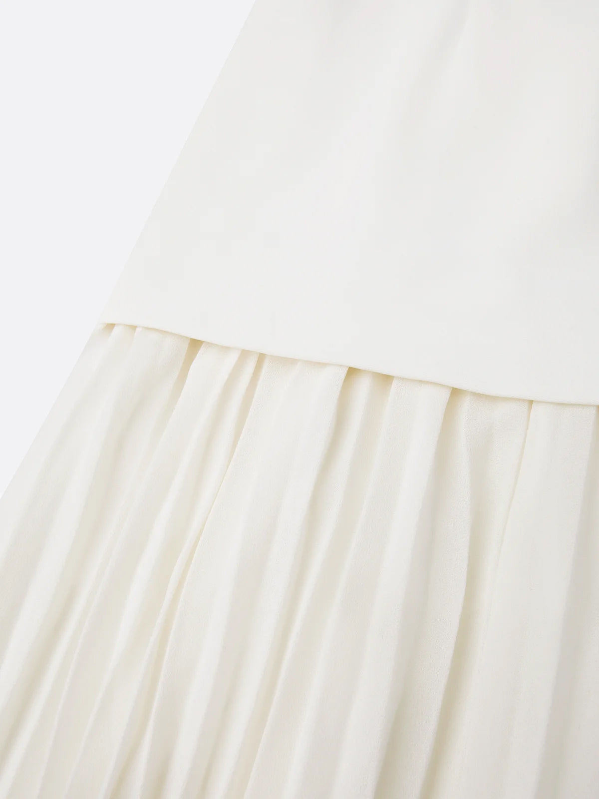 Weißes A-Linien Chiffon Rundhalsausschnitt ärmelloses bodenlanges Kleid