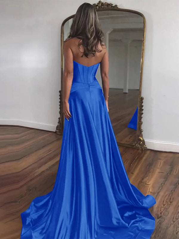 Abito da ballo blu navy a sirena con corsetto senza spalline e spacco