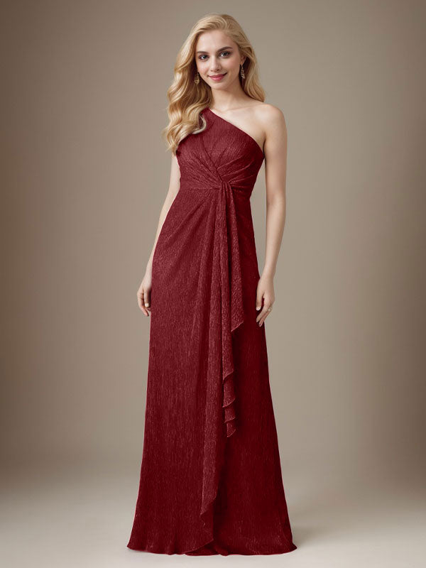 Rubinrotes Etuikleid mit einer Schulter aus metallischem Mesh Mutterkleid der Braut