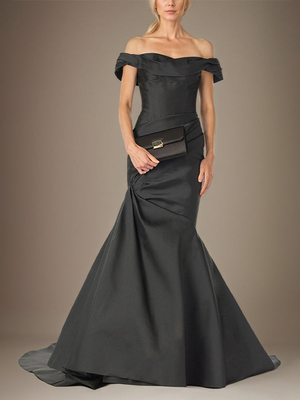 Vestido de madre de la novia negro trompeta/sirena, sin tirantes, largo hasta el suelo y sin mangas con escote hombros descubiertos
