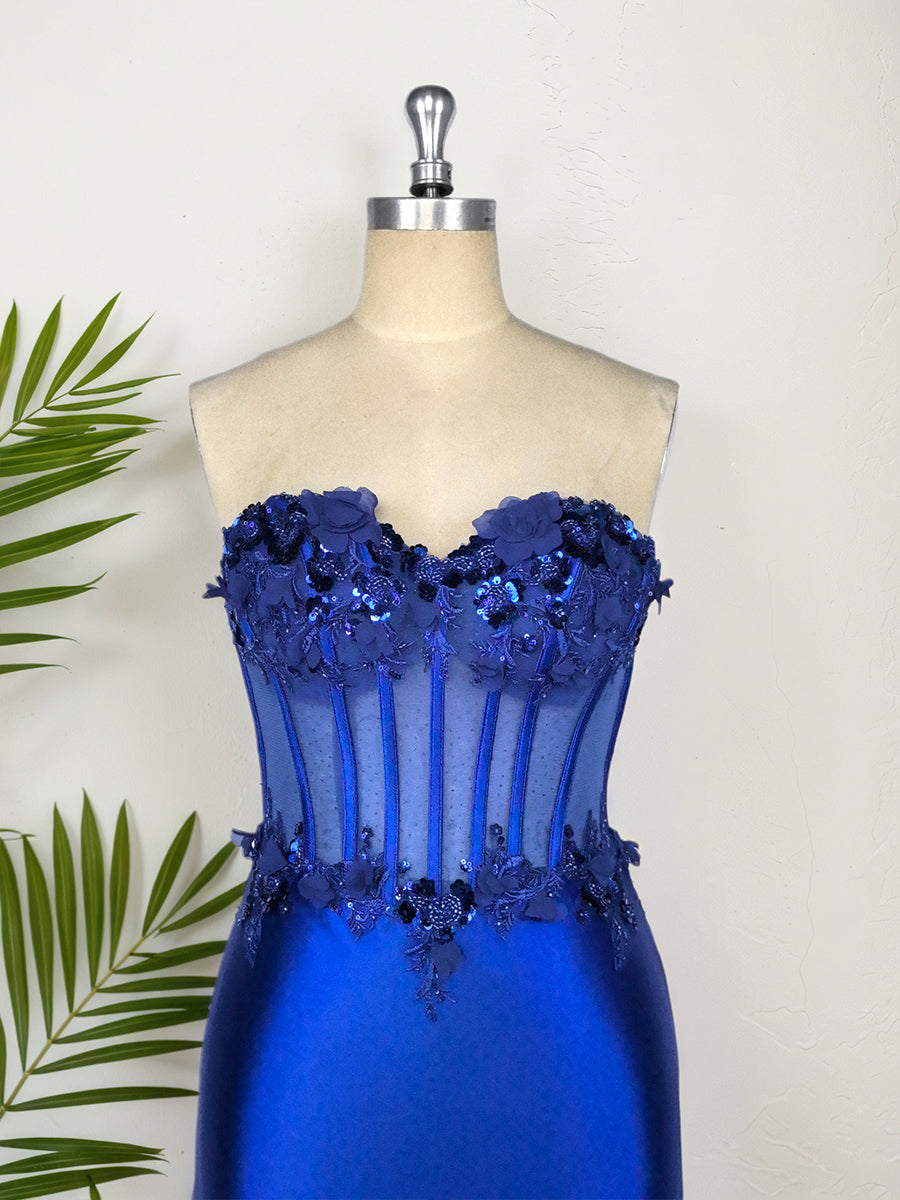 Robe courte moulante bustier en satin avec appliques pour bal de fin d'année