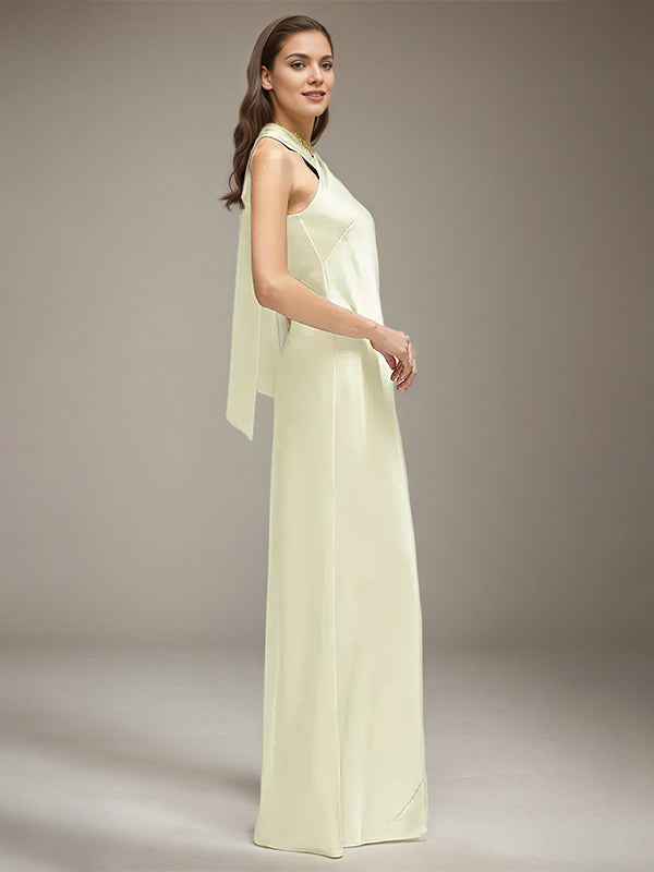 Elfenbeinfarbenes Satin Halterneck ärmelloses bodenlanges Kleid