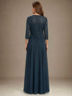 Vestido de mãe da noiva longo em chiffon de renda, corte em linha A e decote quadrado com lantejoulas