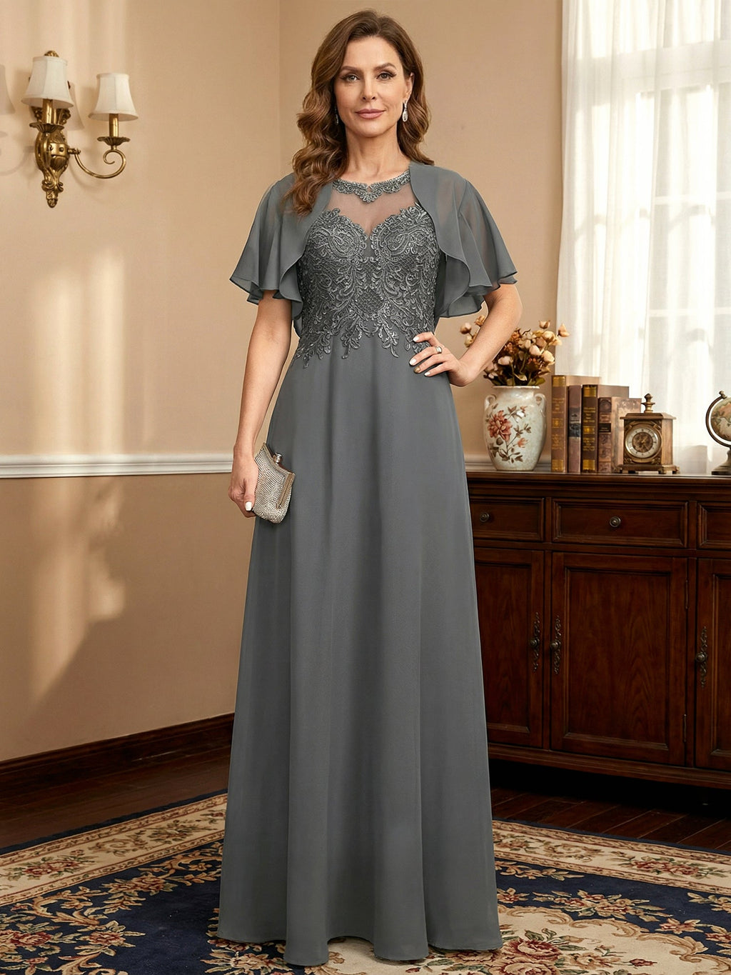 Vestido de mãe da noiva em chiffon e renda com ilusão decote redondo, em linha A, comprimento até o chão com lantejoulas