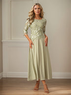 Robe mère de la mariée maxi en dentelle froncée ligne A col rond à volants
