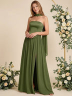 Trägerloses plissiertes A-Linien Chiffon langes Brautjungfernkleid mit Schal