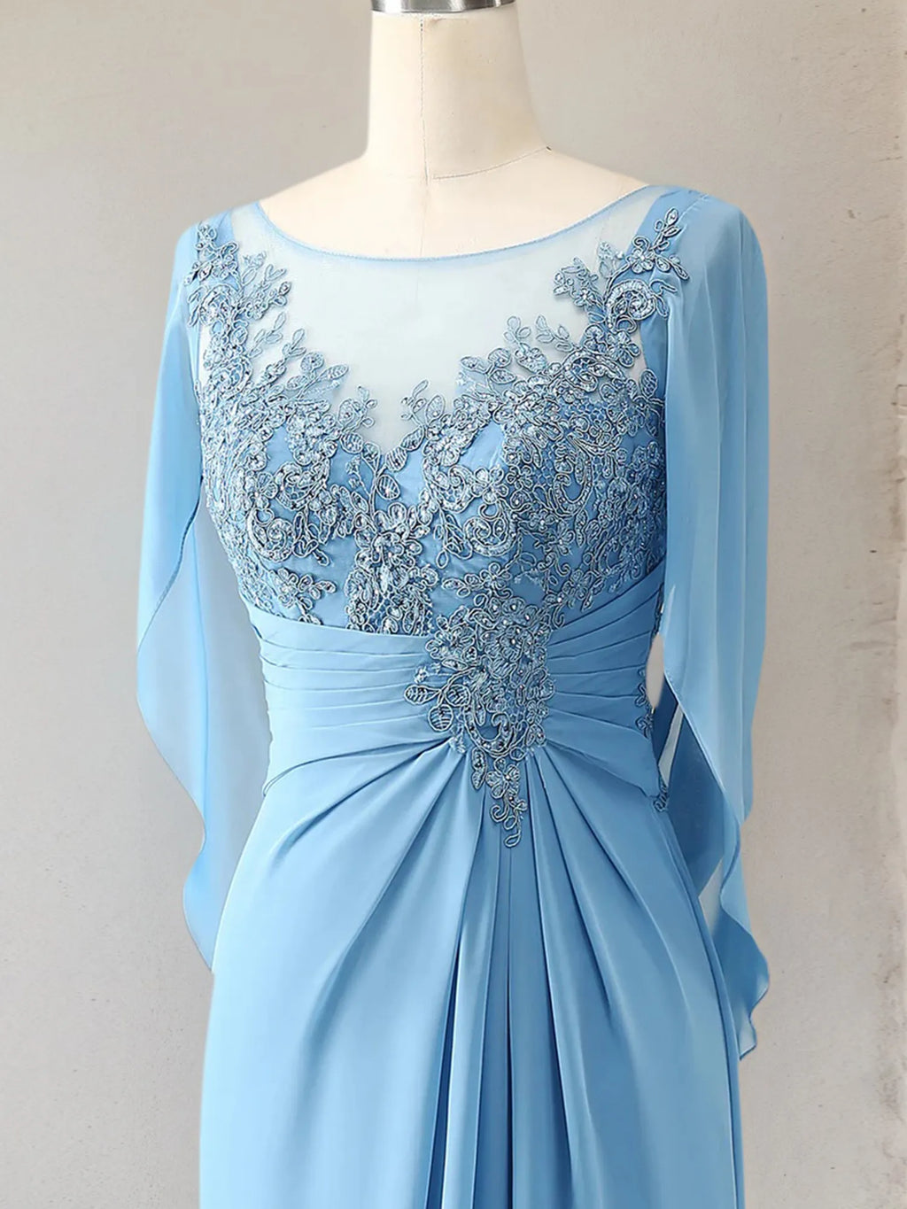 Vestido para madre de la novia trompeta/sirena de gasa con escote redondo, mangas 1/2 y cuentas