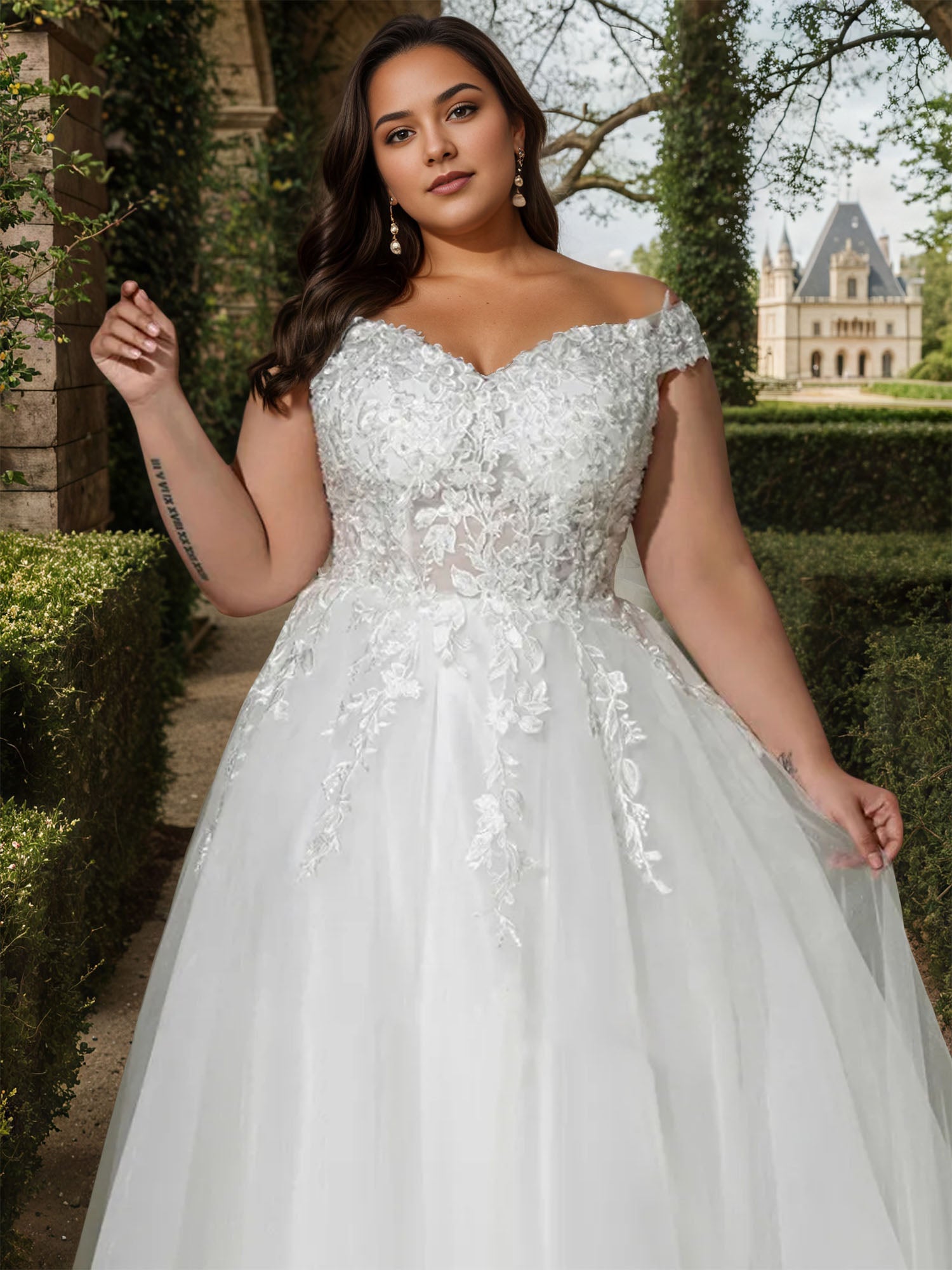 Off the Shoulder White Ball-Gown Applique Wedding Dress