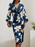 Vestido midi de satén azul floral con escote en V y mangas globo