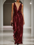 Abito lungo a tubino senza maniche color rosso vino con scollo a V e paillettes floreali 3D