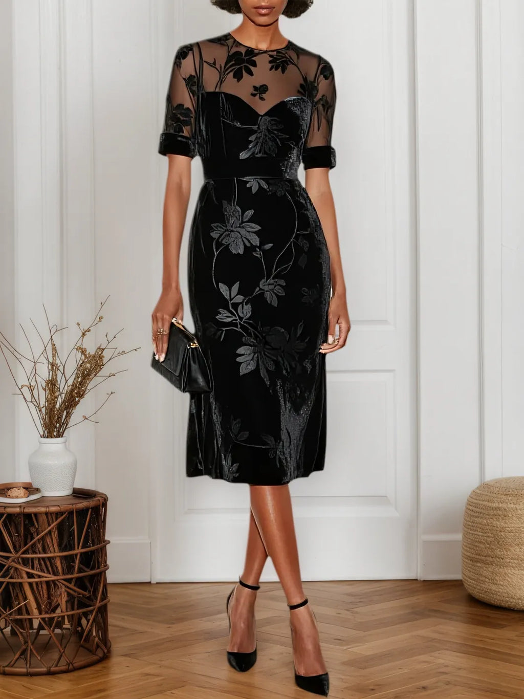Schwarzes florales Mesh-Samt Kleid mit Rundhalsausschnitt, kurzen Ärmeln und A-Linien-Midilänge