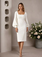 Robe de mariée blanche fourreau en crêpe stretch col carré