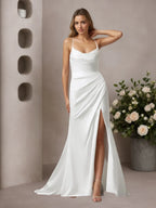 Vestido de novia sirena blanco con escote en V y satén elástico