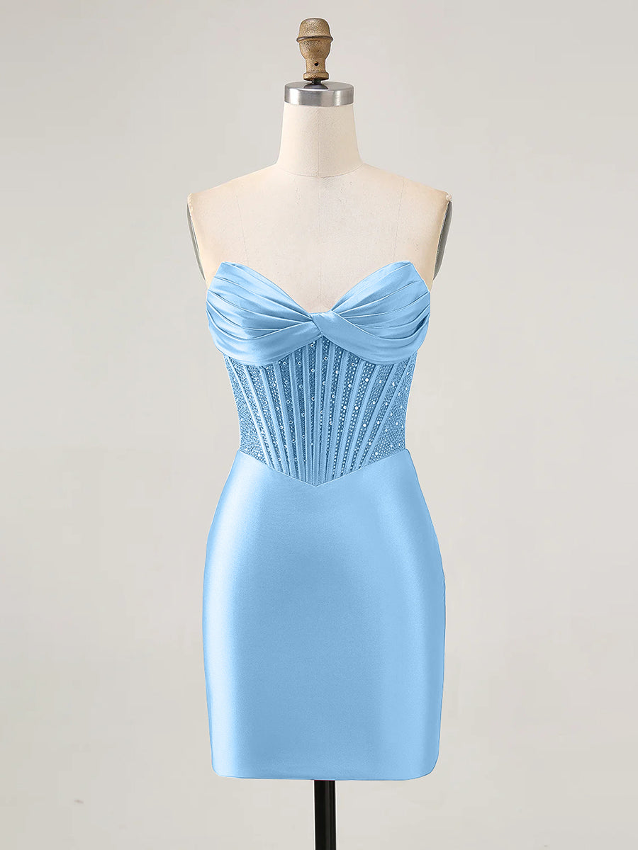 Vestido justo tomara que caia de baile com corpete bordado de miçangas