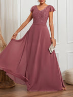 Abito lungo maxi a linea A in pizzo rosso anguria con scollo a V e maniche corte