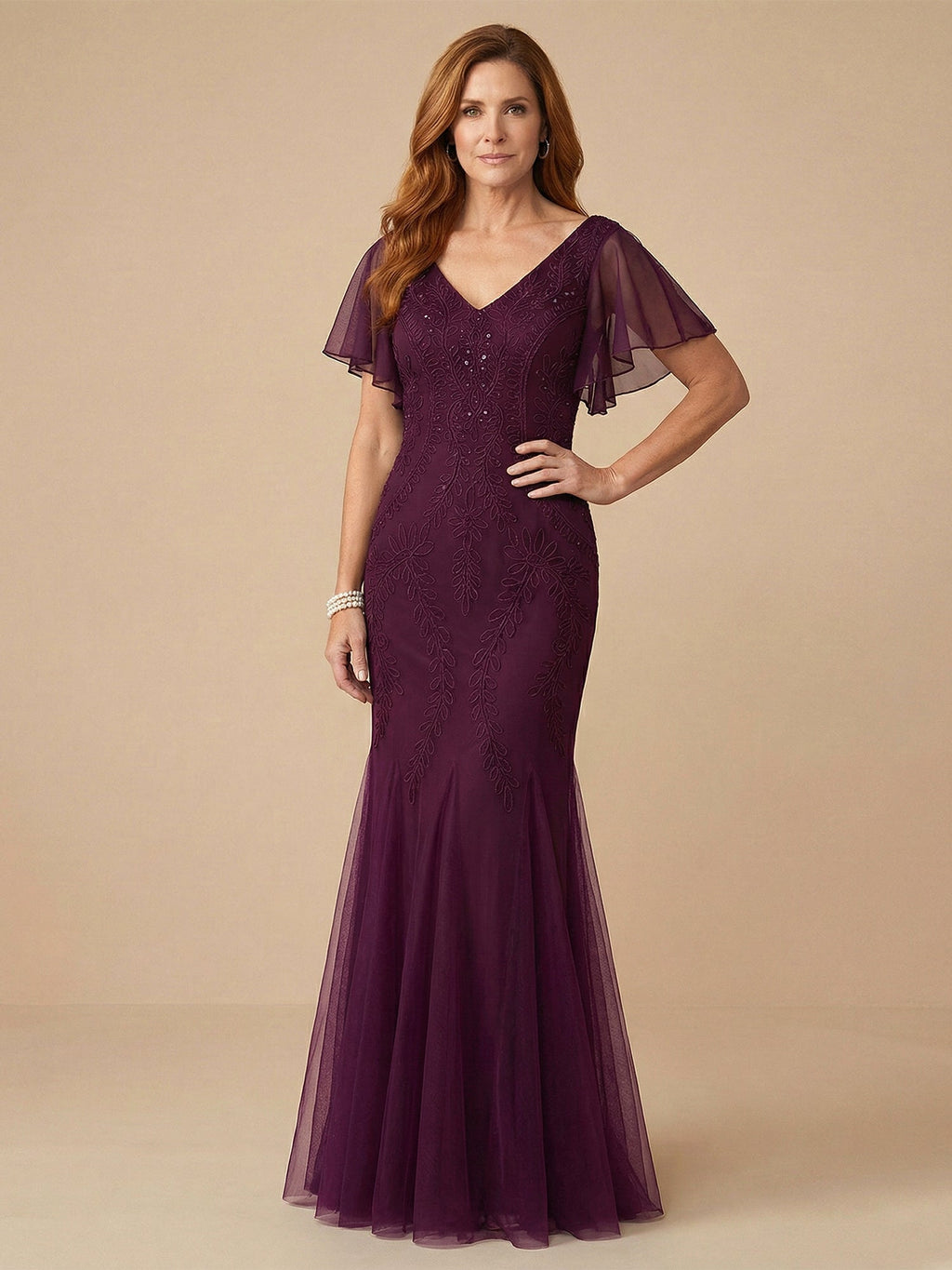 Trumpet-/Meerjungfrau-Kleid mit V-Ausschnitt, bodenlang, Brautmutterkleid mit fallenden Rüschen