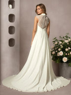 Cremefarbenes, plissiertes Chiffonkleid in A-Linie