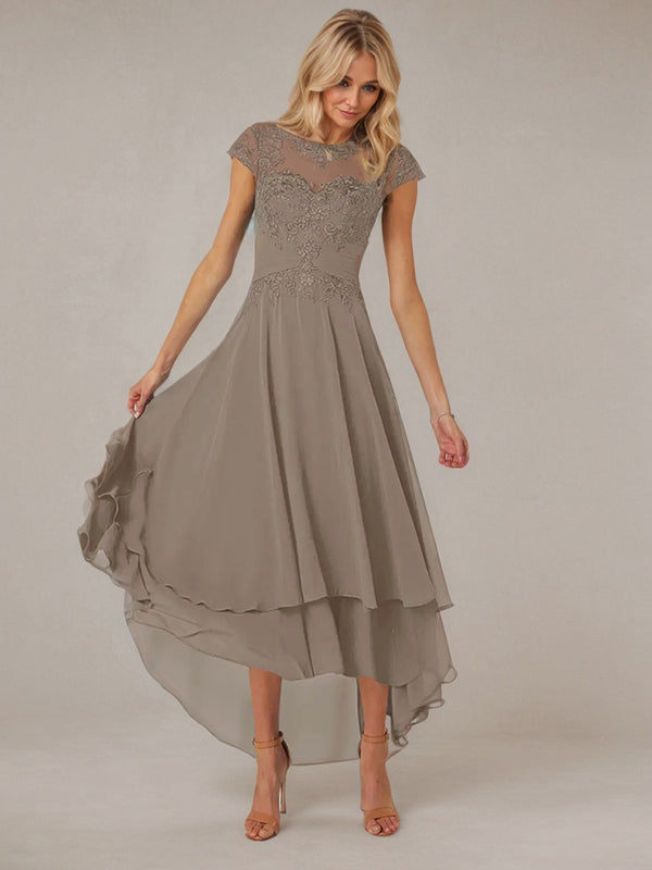 A-Linien Boot-Ausschnitt Illusions asymmetrisches Chiffon-Spitzen Mutterkleid der Braut mit Applikationsfalten