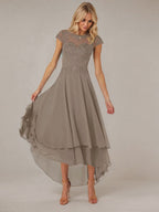 A-Linien Boot-Ausschnitt Illusions asymmetrisches Chiffon-Spitzen Mutterkleid der Braut mit Applikationsfalten