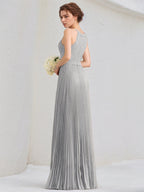 Silbernes A-Linien U-Ausschnitt bodenlanges Spitzen Chiffon Kleid mit Falten