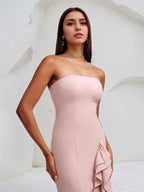 Vestido rosa de gasa sin hombros, sin mangas, de longitud asimétrica con volantes